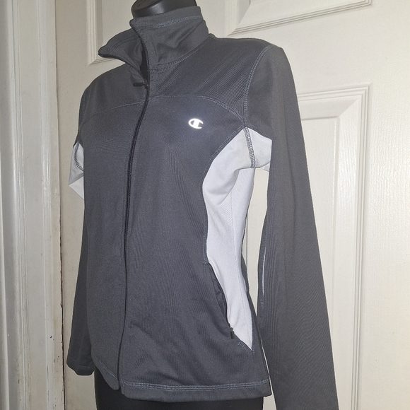 Champion zip up jacket size small - Picture 3 of 4